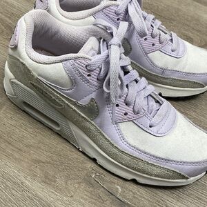 Nike Women's Lavender and White Sneakers